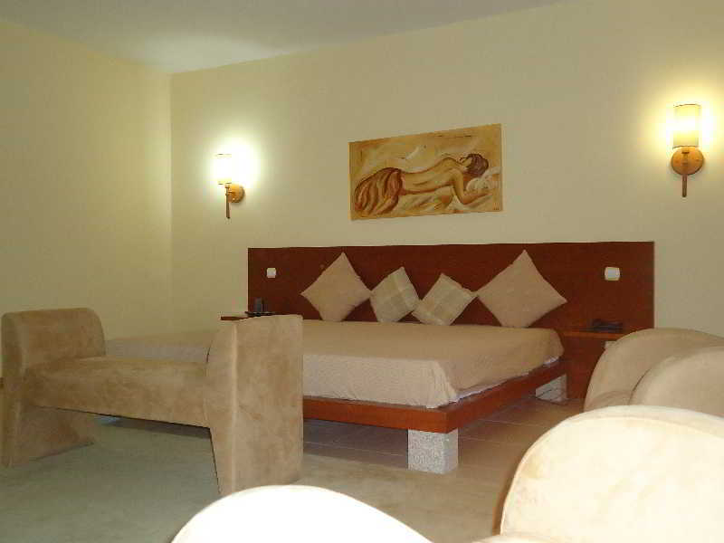 Hotel Pombeira Guarda Esterno foto